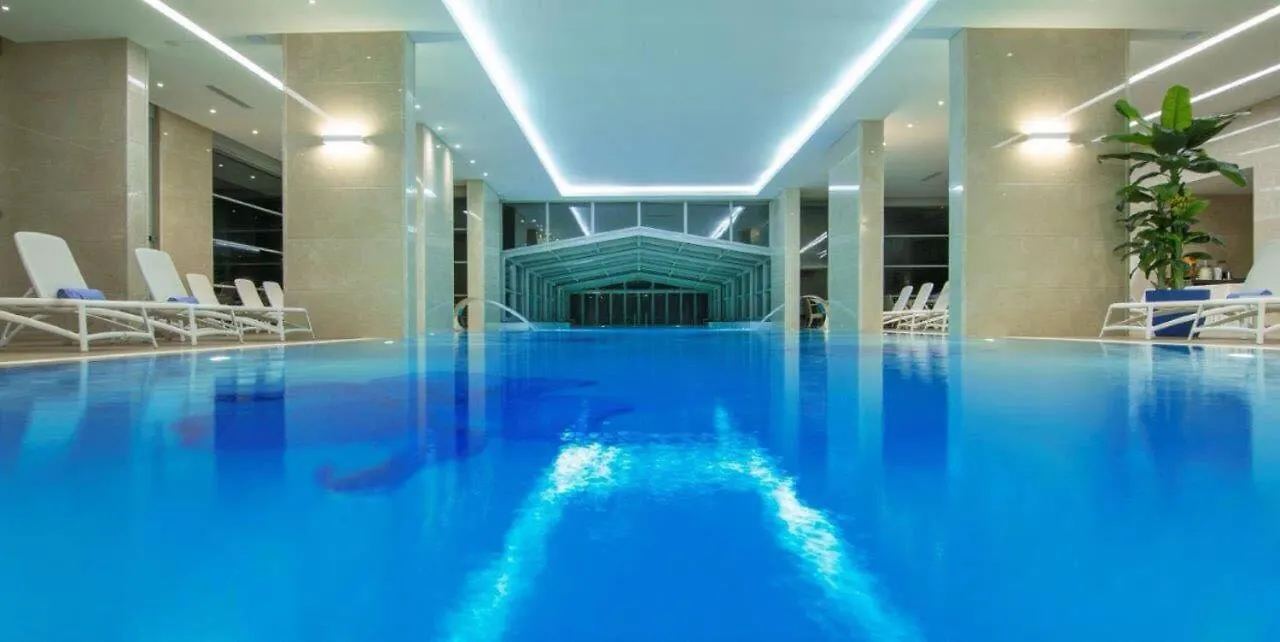 Sharq Plaza Hotel Baku