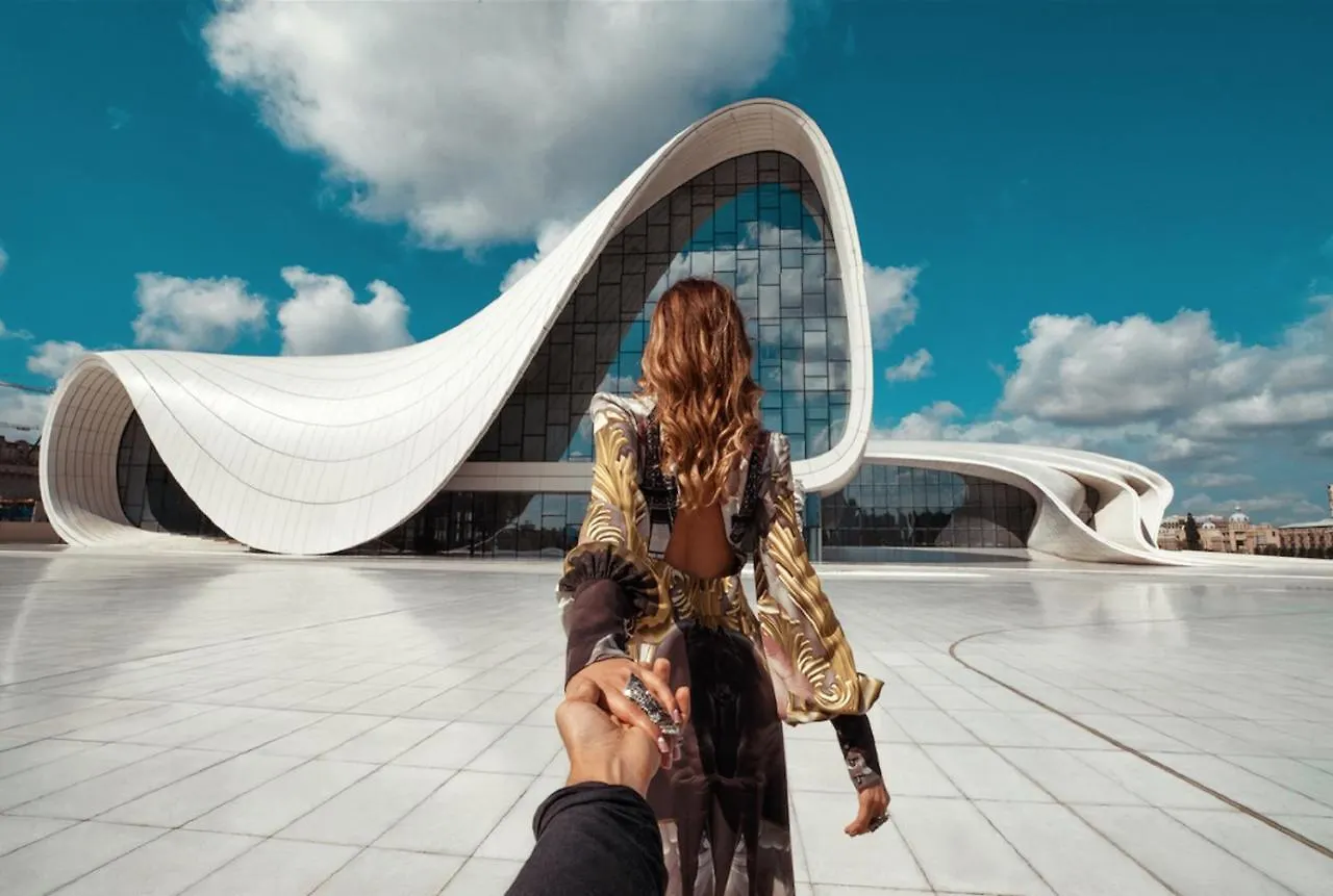 Sharq Plaza Hotel Baku