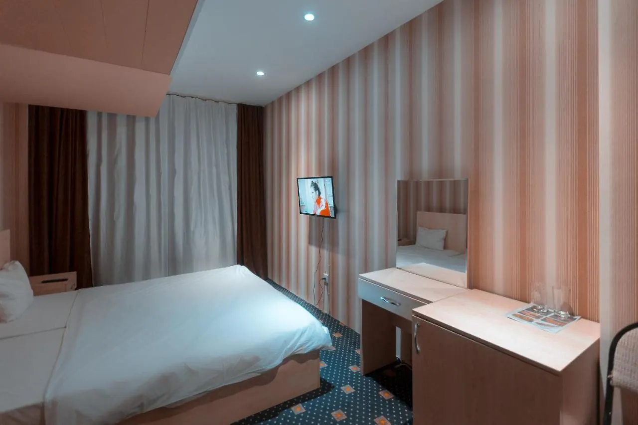 Sharq Plaza Hotel Baku