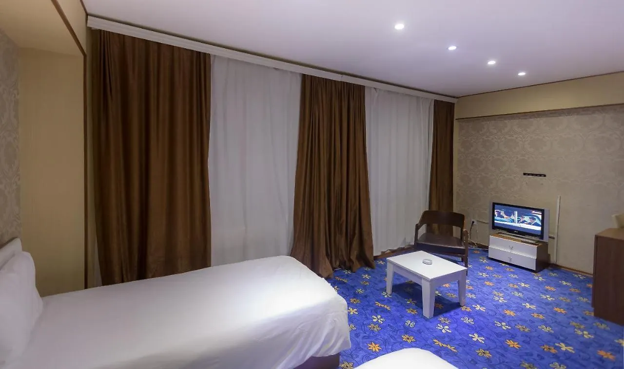 Sharq Plaza Hotel Baku