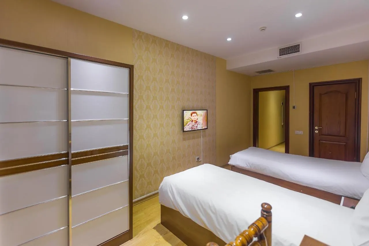 Sharq Plaza Hotel Baku